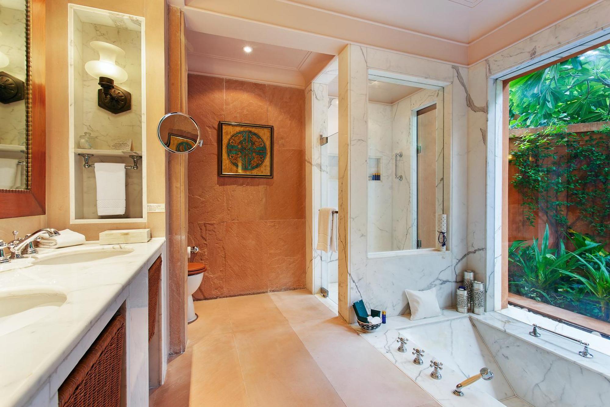 Luxury Villa Private Pool Two Way Airport Transfers