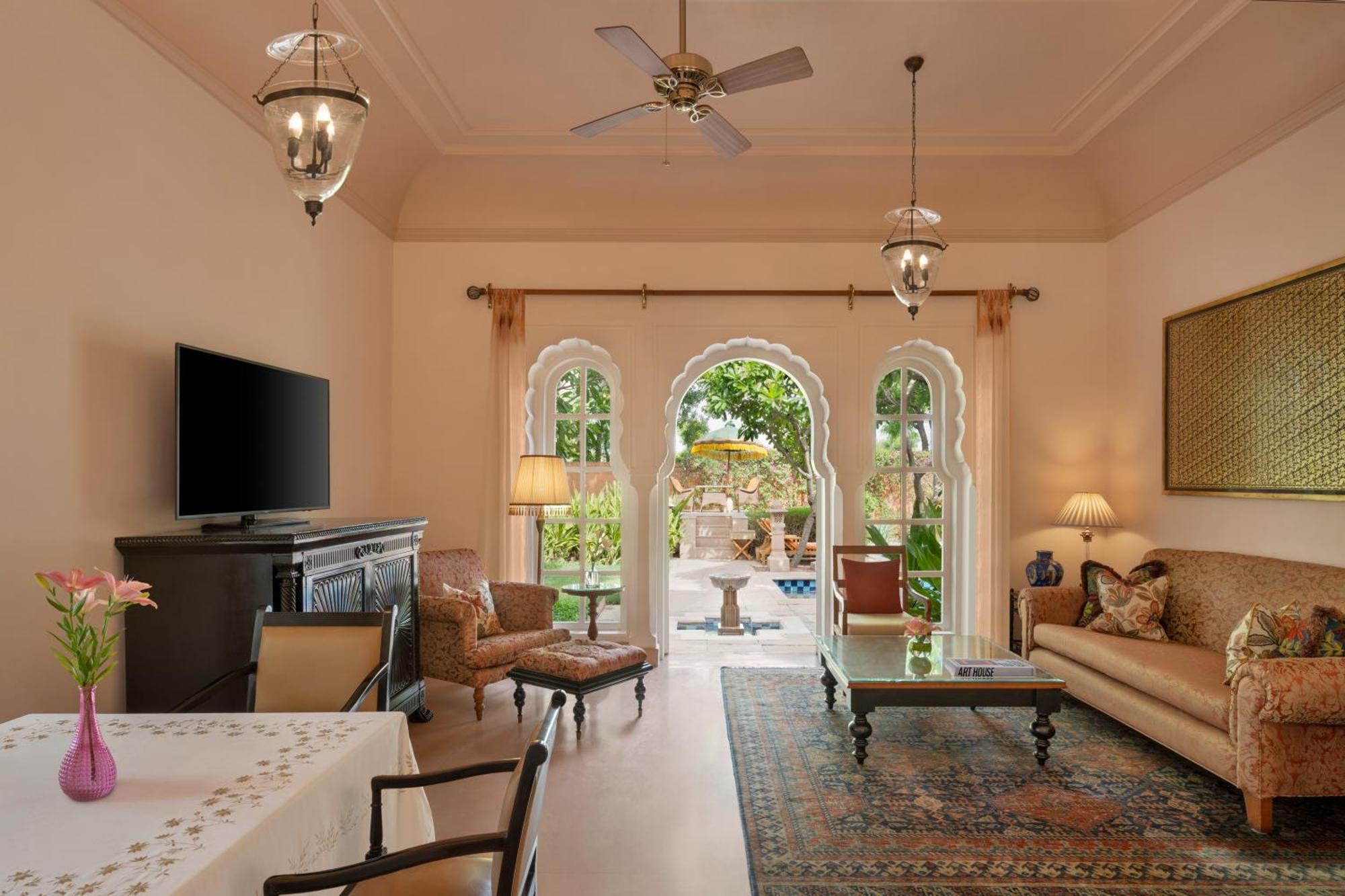 Luxury Villa Private Pool Two Way Airport Transfers